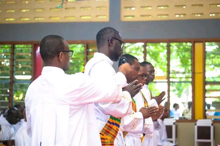Source: Catholic Trends. Newly ordained catholic priests taking their vow 